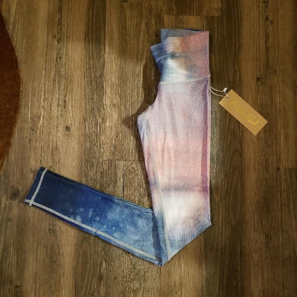 New Niyama Sol Isabella Endless Leggings 1/md left - Picture 1 of 6
